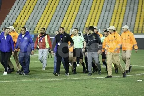 محمود وفا حكمًا لمباراة أوغندا والكونغو الديمقراطية بأمم أفريقيا للناشئين